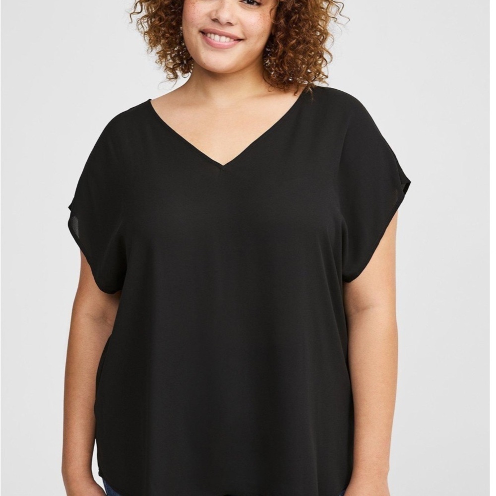 TORRID GEORGETTE STRAPPY BACK DOLMAN SHORT SLEEVE BLOUSE NEW - Picture 2 of 11